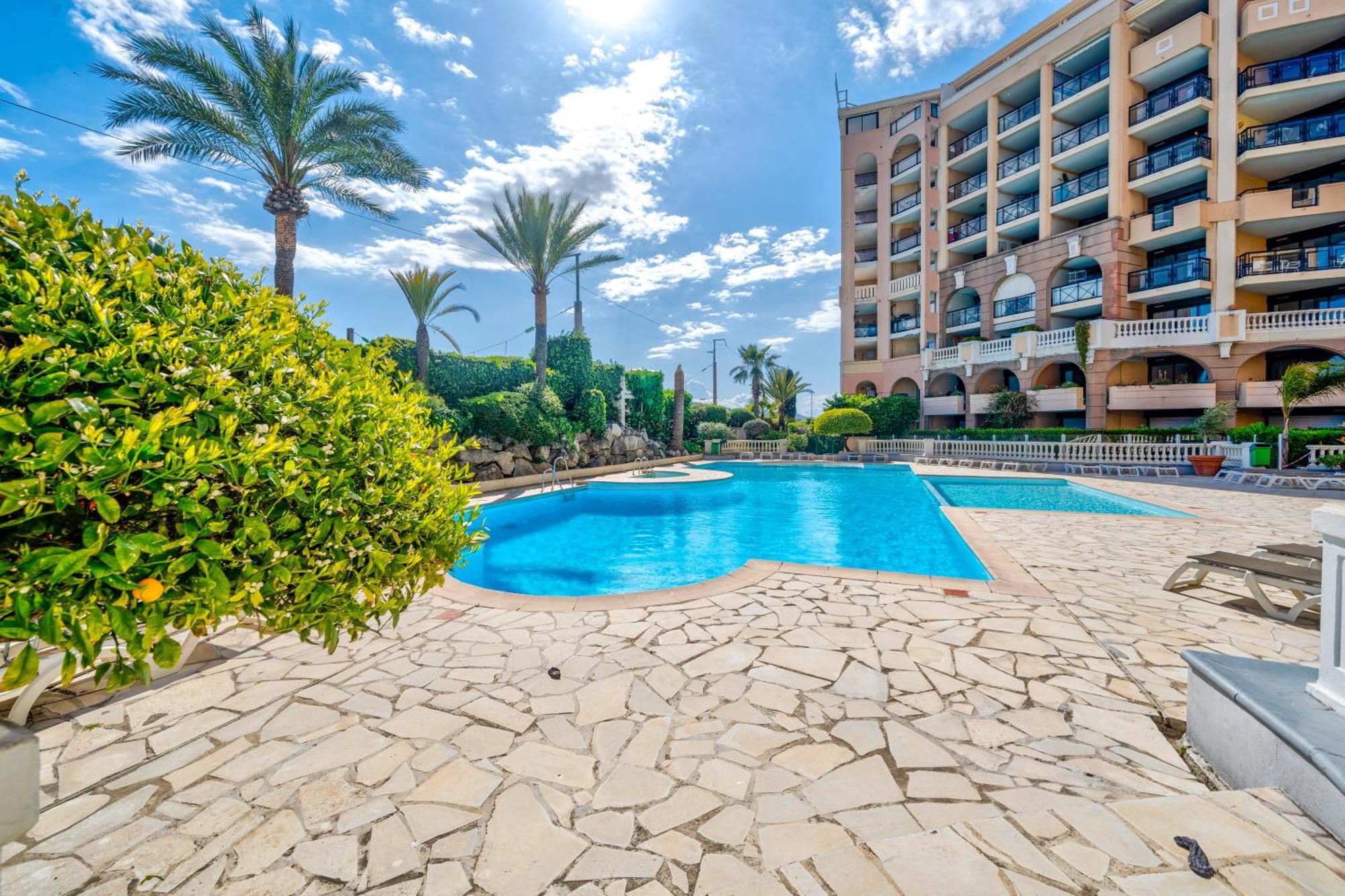 Residence La Palme D'Azur - Канны Экстерьер фото
