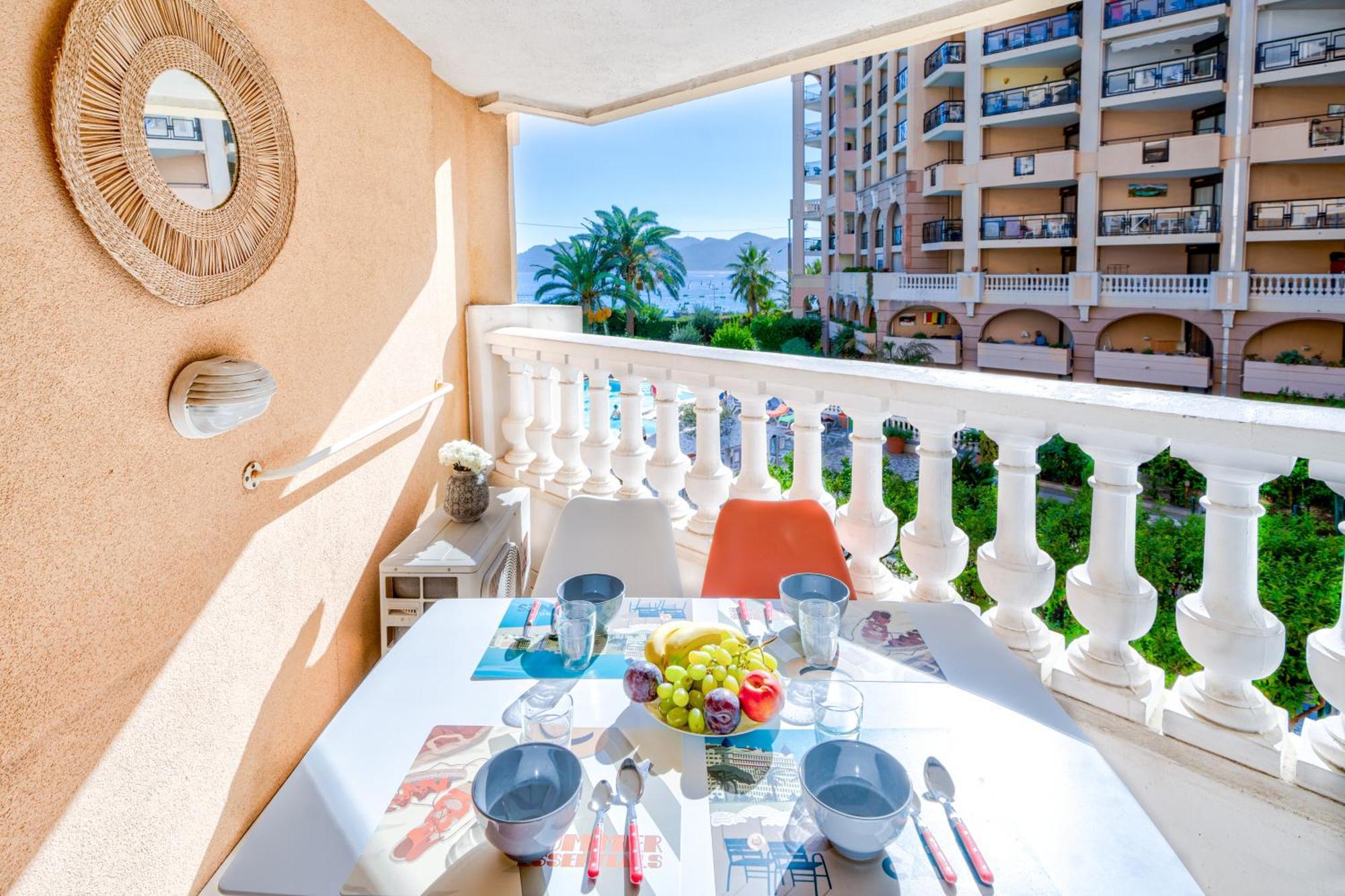 Residence La Palme D'Azur - Канны Экстерьер фото