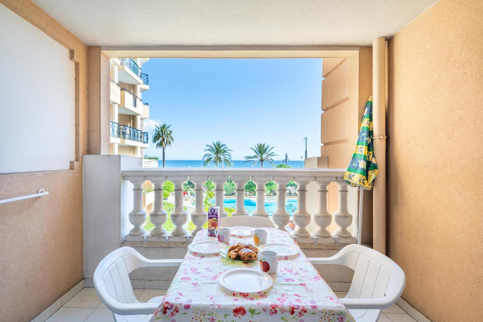 Residence La Palme D'Azur - Канны Экстерьер фото