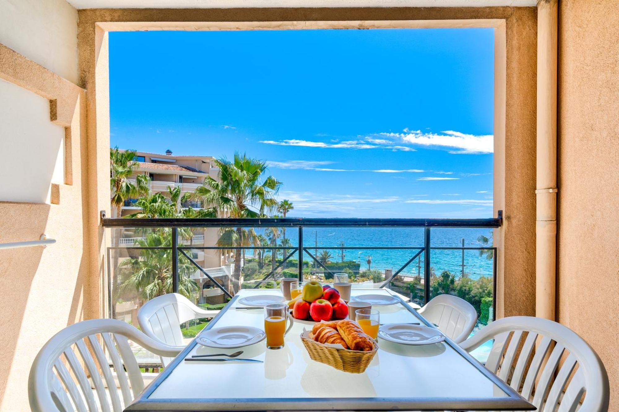 Residence La Palme D'Azur - Канны Экстерьер фото
